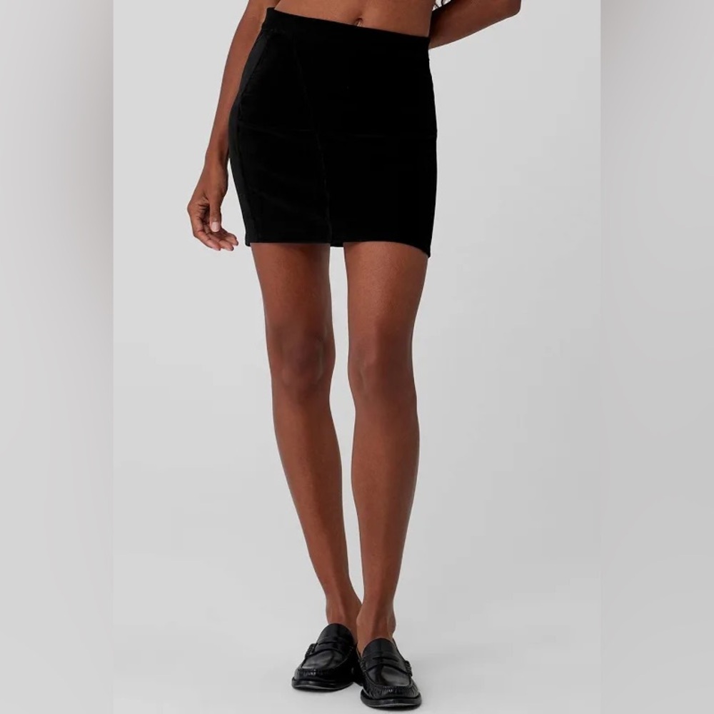 Alo Yoga Micro Corduroy Winter Break Mini Skirt